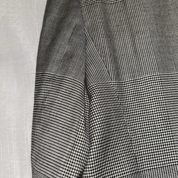 Escada Houndstooth microprint Front Button Blazer 40 M - Picture 7 of 12